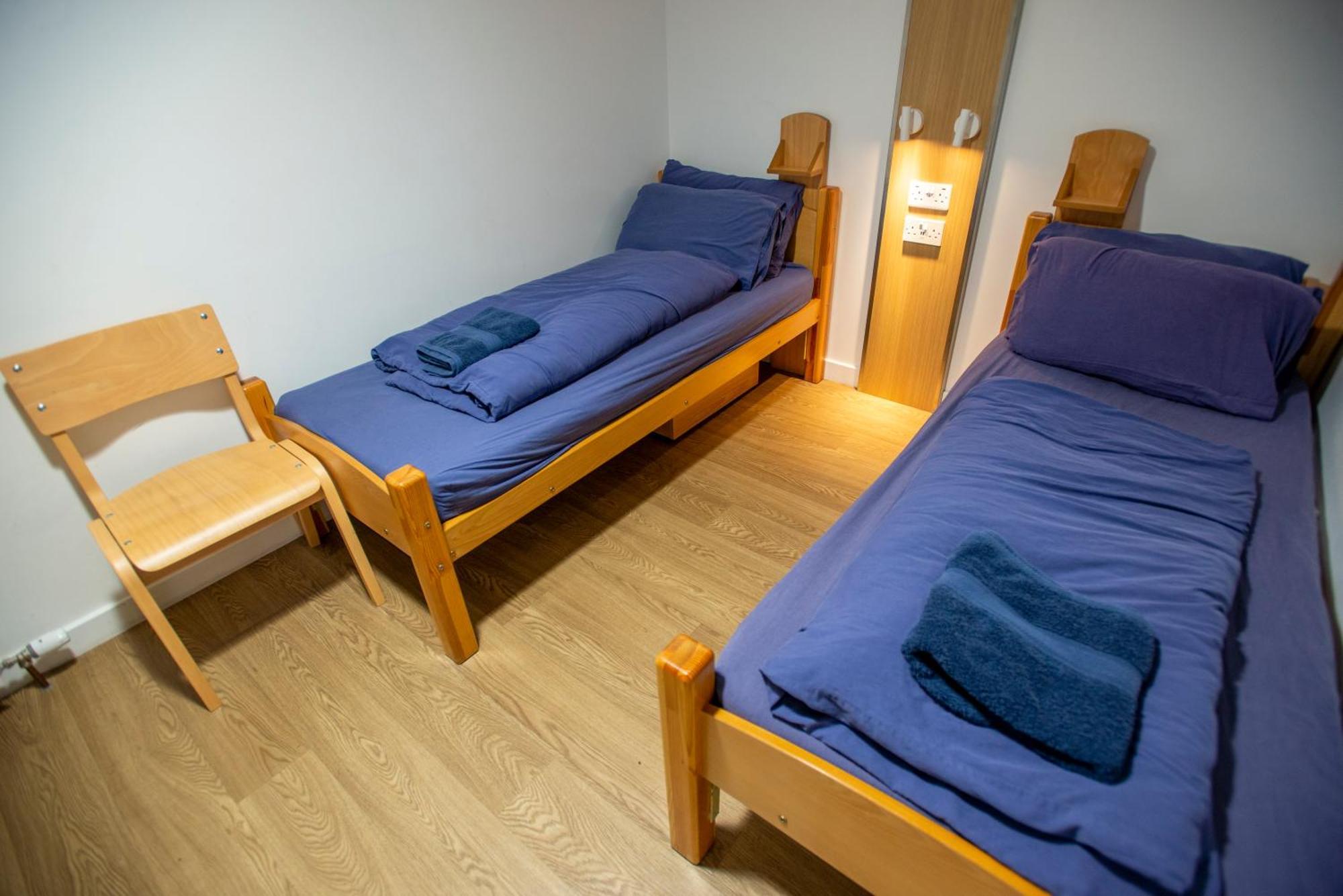 Glen Nevis Youth Hostel Форт-Уильям Экстерьер фото A room at the hostel